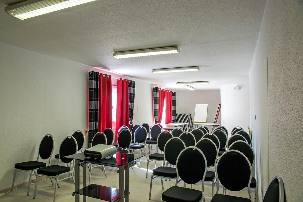 The Originals City, Hotel La Siesta, Annonay Est Davezieux Exterior photo