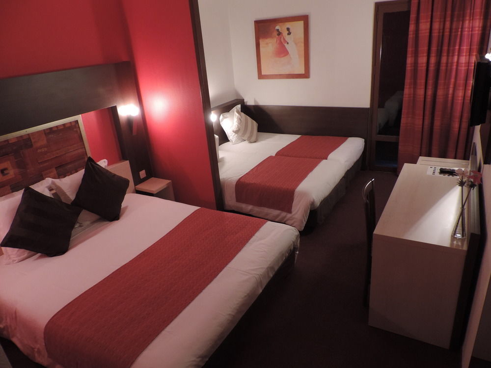 The Originals City, Hotel La Siesta, Annonay Est Davezieux Exterior photo